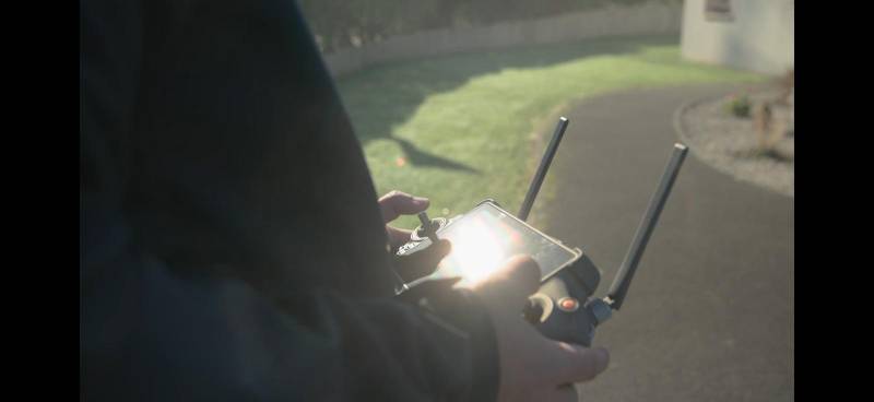 Dronadair, entreprise spécialisée dans le nettoyage par drone de toitures et de façades en Seine-Maritime